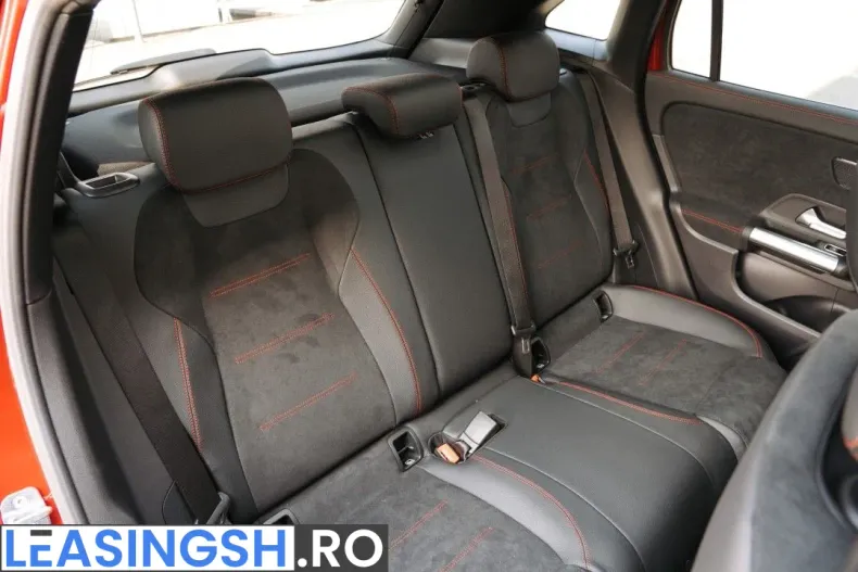 Mercedes-Benz GLA 220 (Clasa GLA) din 2026 cu 6.000 km - oferta MER234451 - foto 11