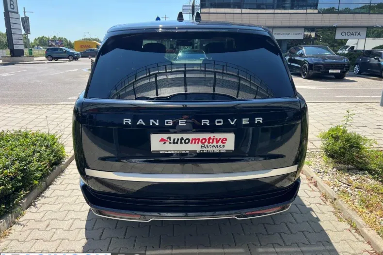 Land Rover Range Rover din 2024 cu 30.615 km - oferta LAN234454 - foto 4