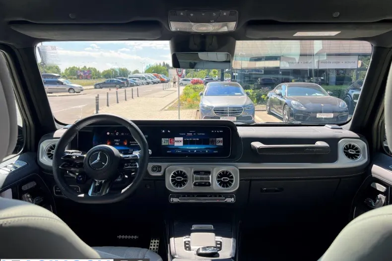 Mercedes-Benz G 63 AMG (Clasa G) din 2025 cu 7.760 km - oferta MER234456 - foto 9