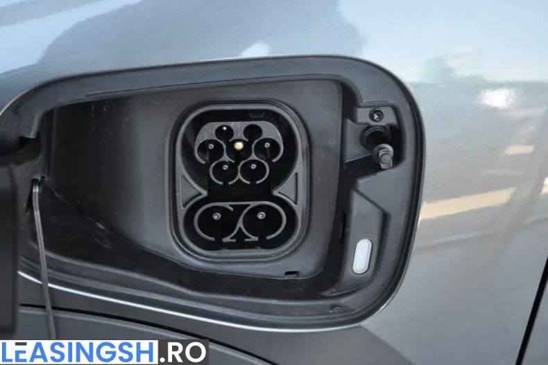 Skoda Kodiaq din 2026 cu 13 km - oferta SKO234465 - foto 12