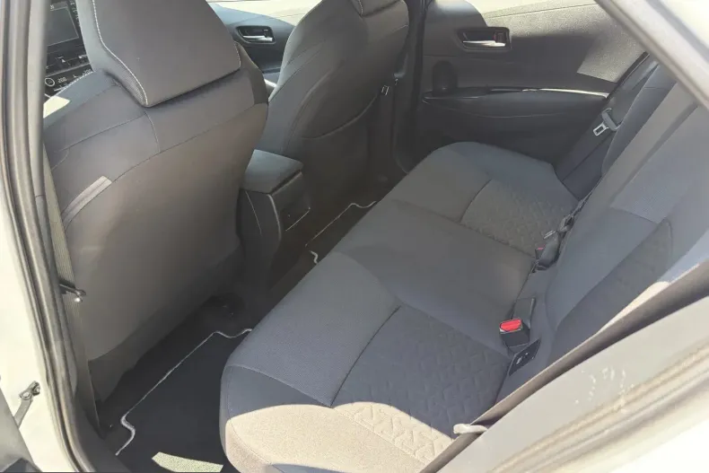 Toyota Corolla din 2021 cu 106.909 km - oferta TOY234469 - foto 11