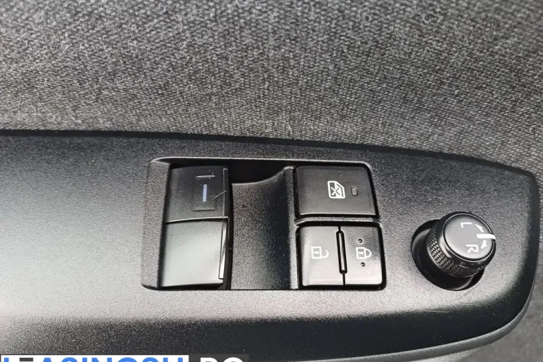 Toyota Yaris din 2021 cu 80.611 km - oferta TOY234474 - foto 12