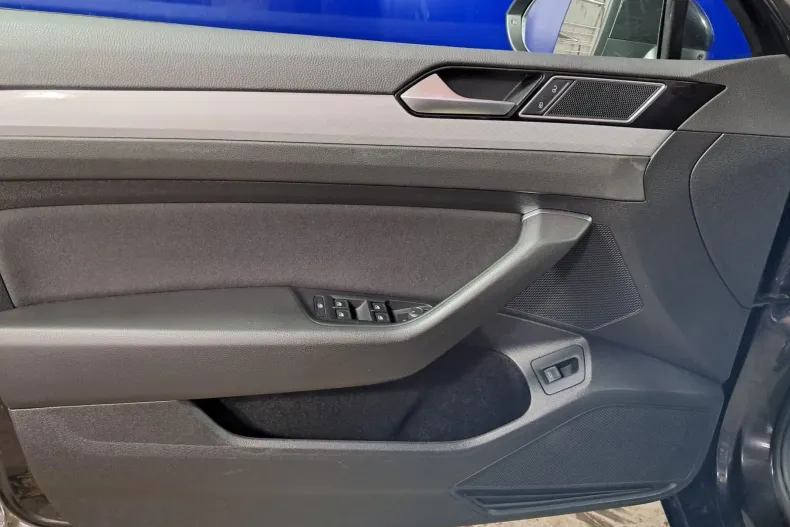 Volkswagen Passat din 2022 cu 117.588 km - oferta VOL234479 - foto 10
