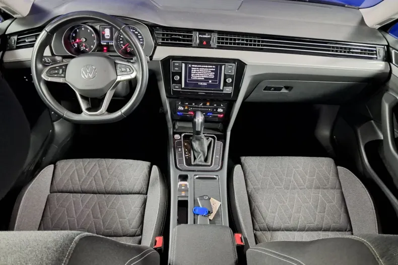 Volkswagen Passat din 2022 cu 117.588 km - oferta VOL234479 - foto 12