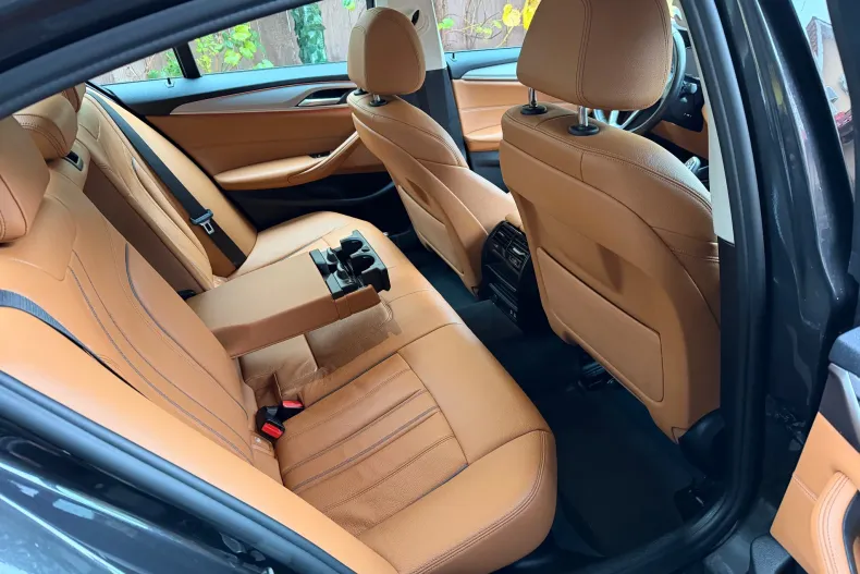 BMW 518d (Seria 5) din 2021 cu 113.320 km - oferta BMW234485 - foto 7