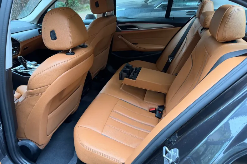 BMW 518d (Seria 5) din 2021 cu 113.320 km - oferta BMW234485 - foto 14