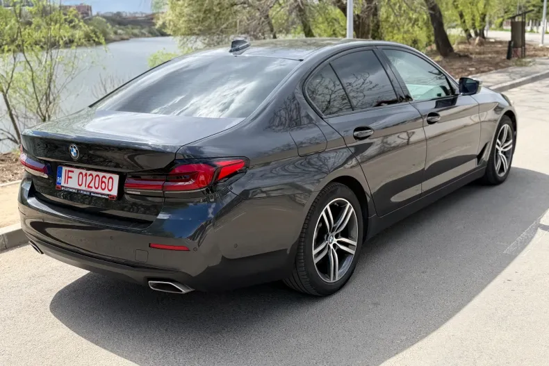 BMW 518d (Seria 5) din 2021 cu 113.320 km - oferta BMW234485 - foto 36