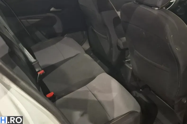Dacia Sandero Stepway din 2023 cu 41.881 km - oferta DAC234487 - foto 9