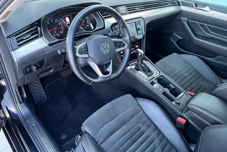 Volkswagen Passat din 2022 cu 70.022 km - oferta VOL234495 - foto 14