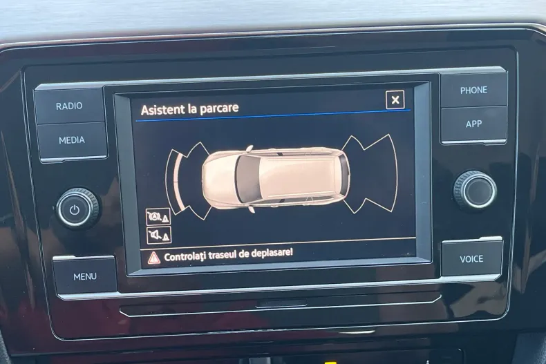 Volkswagen Passat din 2022 cu 70.022 km - oferta VOL234495 - foto 21