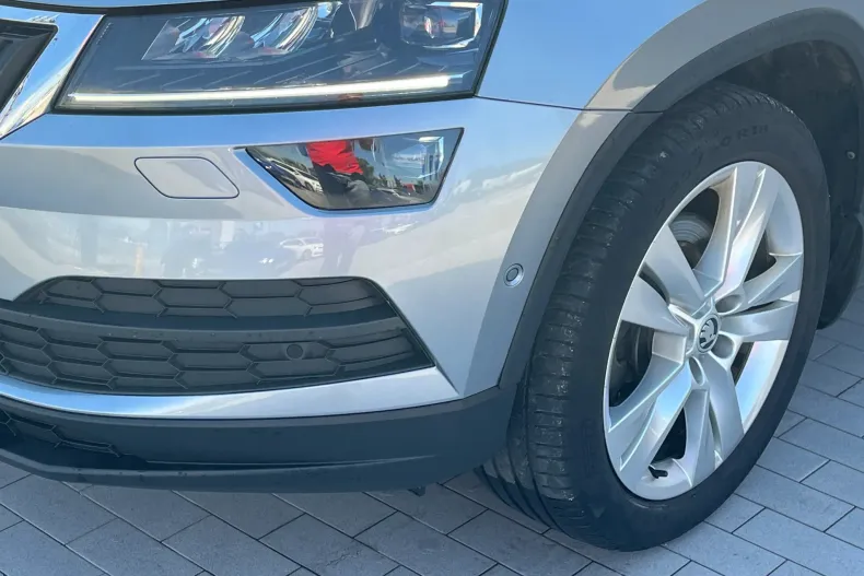 Skoda Karoq din 2022 cu 77.097 km - oferta SKO234496 - foto 3