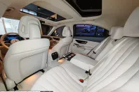 Mercedes-Benz E 300 (Clasa E) din 2026 cu 1 km - oferta MER234497 - foto 23