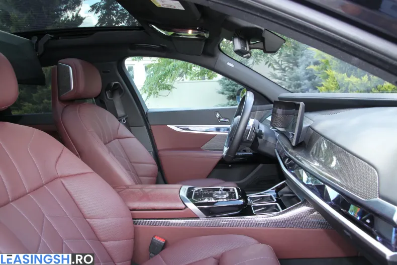 BMW 740d (Seria 7) din 2025 cu 105.000 km - oferta BMW234501 - foto 18