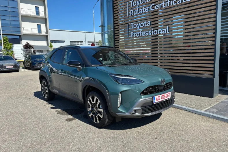Toyota Yaris Cross din 2026 cu 3 km - oferta TOY234502 - foto 1