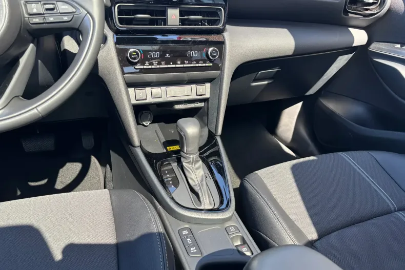 Toyota Yaris Cross din 2026 cu 3 km - oferta TOY234502 - foto 18
