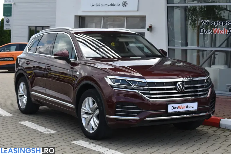 Volkswagen Touareg din 2023 cu 59.237 km - oferta VOL234509 - foto 1