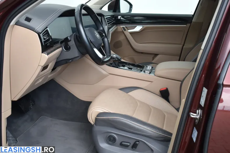 Volkswagen Touareg din 2023 cu 59.237 km - oferta VOL234509 - foto 5