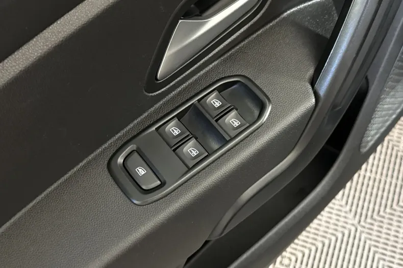 Dacia Duster din 2024 cu 71.104 km - oferta DAC234515 - foto 14