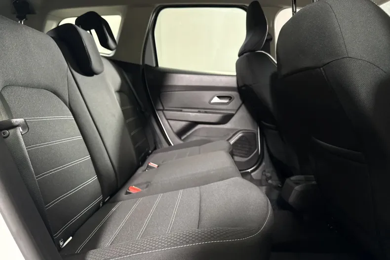 Dacia Duster din 2024 cu 74.646 km - oferta DAC234517 - foto 12