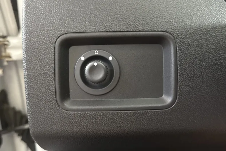 Dacia Duster din 2024 cu 74.646 km - oferta DAC234517 - foto 15