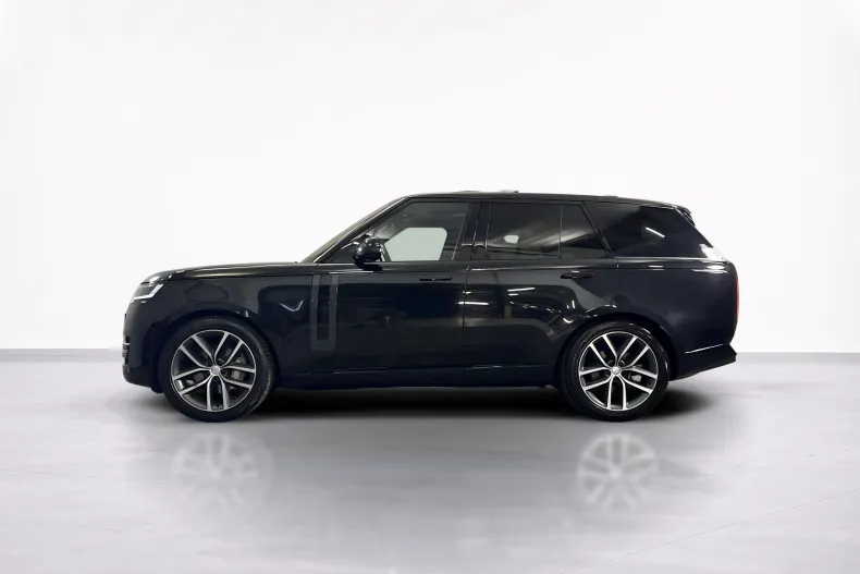 Land Rover Range Rover din 2024 cu 79.773 km - oferta LAN234520 - foto 2