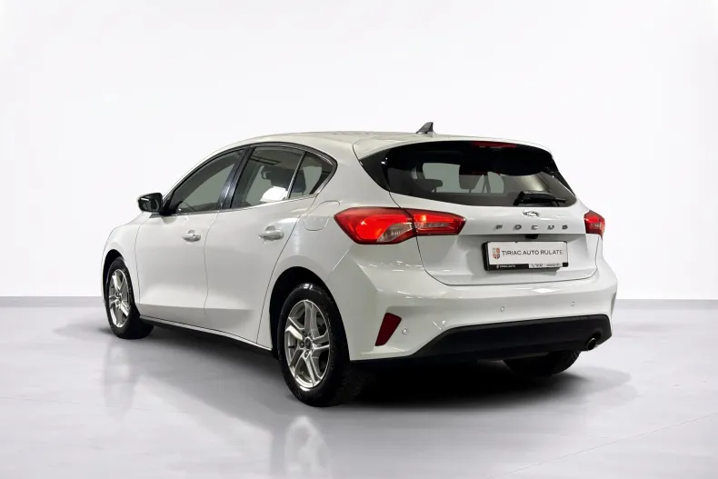 Ford Focus din 2021 cu 120.858 km - oferta FOR234522 - foto 3