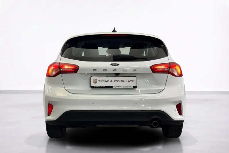 Ford Focus din 2021 cu 120.858 km - oferta FOR234522 - foto 4
