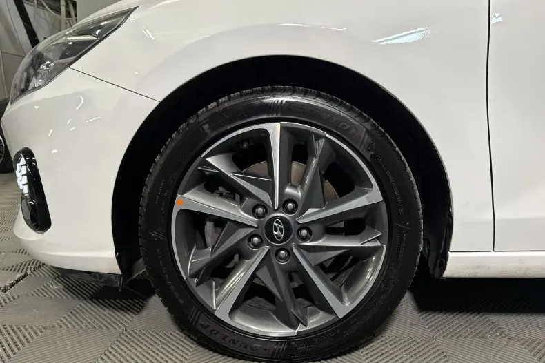 Hyundai i30 din 2021 cu 65.042 km - oferta HYU234523 - foto 13