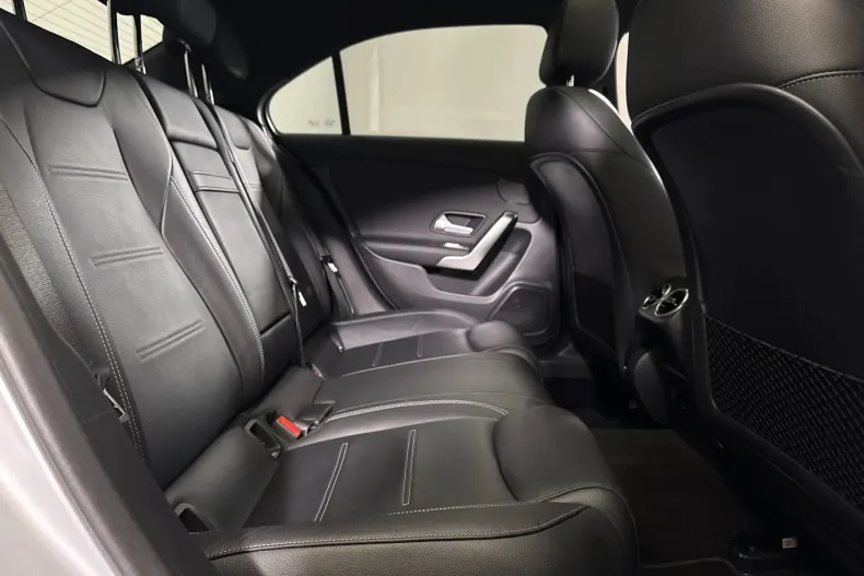 Mercedes-Benz A 35 AMG (Clasa A) din 2022 cu 114.546 km - oferta MER234528 - foto 12