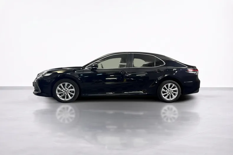 Toyota Camry din 2022 cu 84.453 km - oferta TOY234533 - foto 2