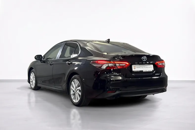 Toyota Camry din 2022 cu 84.453 km - oferta TOY234533 - foto 3