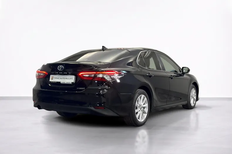 Toyota Camry din 2022 cu 84.453 km - oferta TOY234533 - foto 5