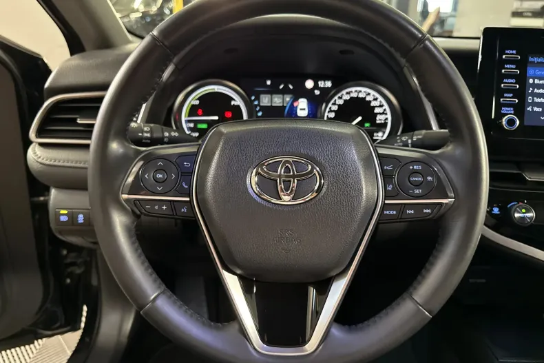 Toyota Camry din 2022 cu 84.453 km - oferta TOY234533 - foto 15
