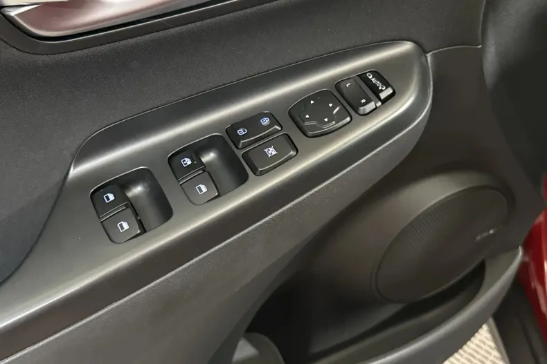 Hyundai Kona din 2022 cu 42.130 km - oferta HYU234536 - foto 13