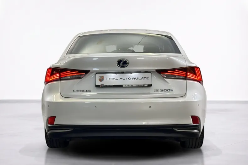 Lexus Seria IS din 2020 cu 114.417 km - oferta LEX234537 - foto 4