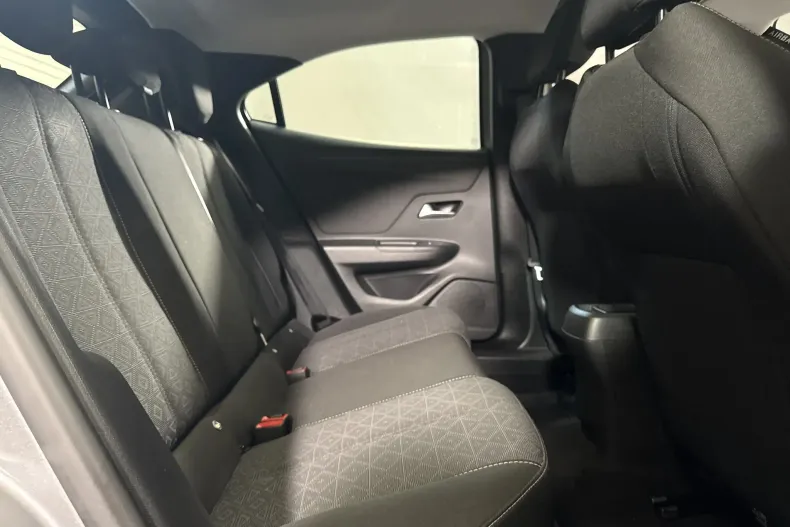 Opel Mokka din 2023 cu 46.520 km - oferta OPE234540 - foto 12