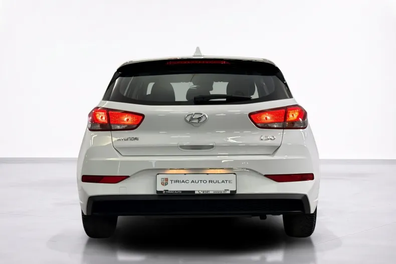 Hyundai i30 din 2021 cu 58.396 km - oferta HYU234544 - foto 4