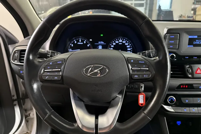 Hyundai i30 din 2021 cu 58.396 km - oferta HYU234544 - foto 16