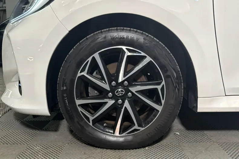 Toyota Yaris din 2022 cu 78.835 km - oferta TOY234545 - foto 13
