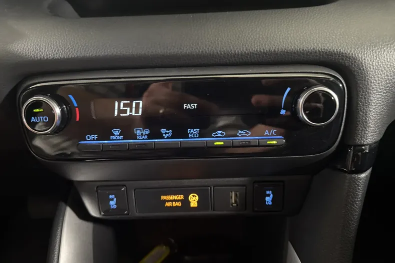 Toyota Yaris din 2022 cu 78.835 km - oferta TOY234545 - foto 18