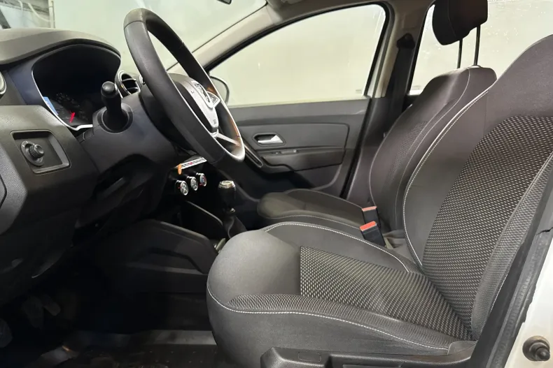 Dacia Duster din 2021 cu 160.486 km - oferta DAC234546 - foto 19