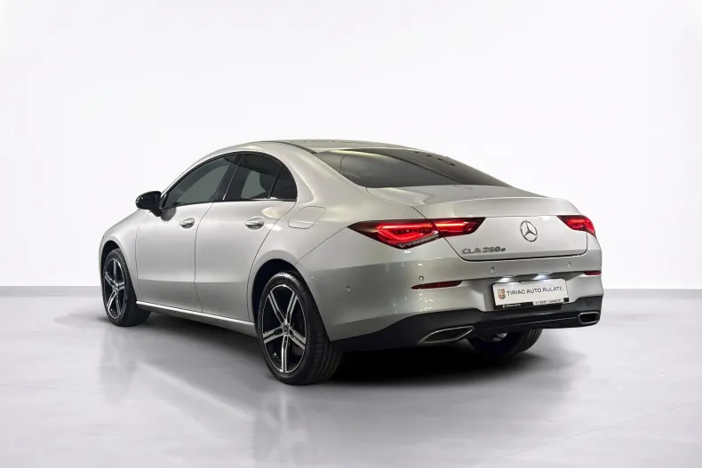 Mercedes-Benz CLA 250 (Clasa CLA) din 2022 cu 114.382 km - oferta MER234547 - foto 3