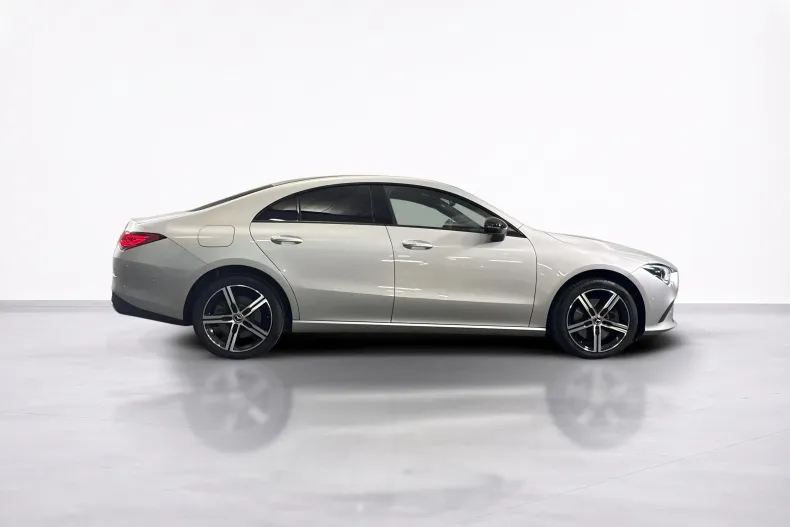 Mercedes-Benz CLA 250 (Clasa CLA) din 2022 cu 114.382 km - oferta MER234547 - foto 6