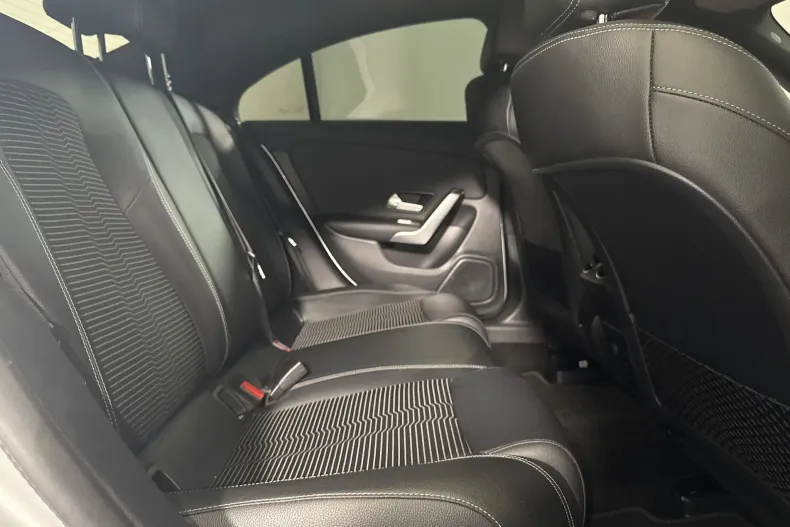 Mercedes-Benz CLA 250 (Clasa CLA) din 2022 cu 114.382 km - oferta MER234547 - foto 12