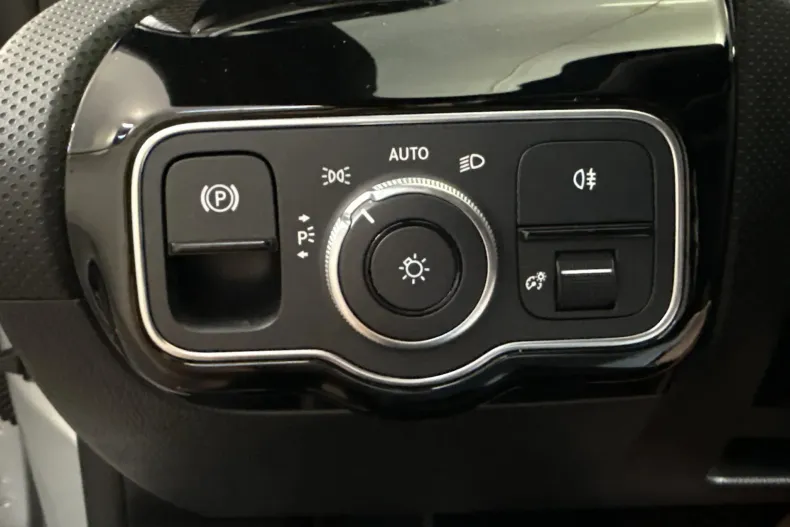 Mercedes-Benz CLA 250 (Clasa CLA) din 2022 cu 114.382 km - oferta MER234547 - foto 15