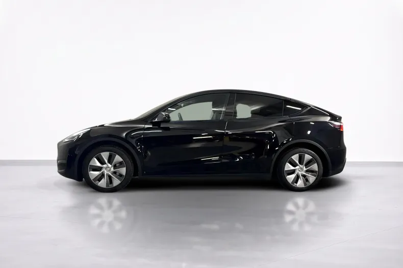 Tesla Model Y din 2023 cu 70.351 km - oferta TES234549 - foto 2