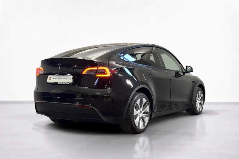 Tesla Model Y din 2023 cu 70.351 km - oferta TES234549 - foto 5