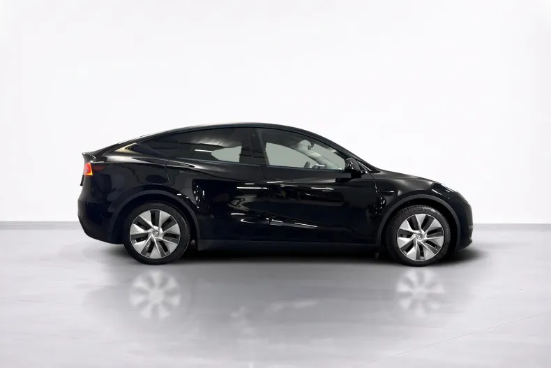 Tesla Model Y din 2023 cu 70.351 km - oferta TES234549 - foto 6