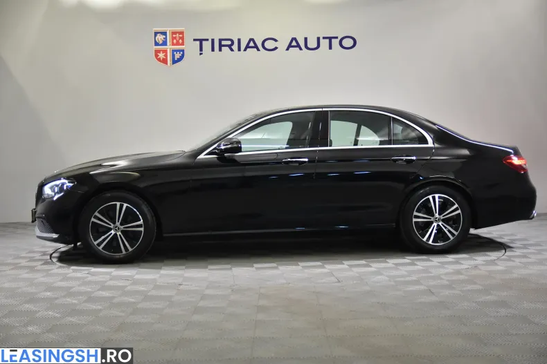 Mercedes-Benz E 300 (Clasa E) din 2021 cu 73.303 km - oferta MER234561 - foto 2