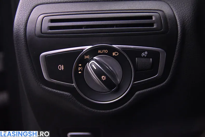 Mercedes-Benz GLC (Clasa GLC) din 2020 cu 166.551 km - oferta MER234566 - foto 15